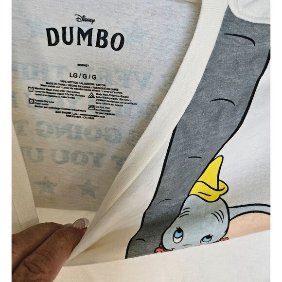 Disney Dumbo Trunk Girls Size L Crop T-Shirt - Hot Topic - Sold Out - NEW! - Picture 2 of 3
